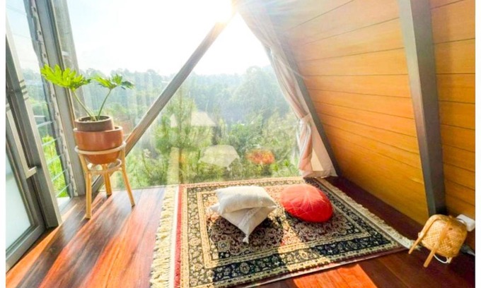 Parongpong Villa | 100 m² Villa ∙ 1 bedroom ∙ 5 guests