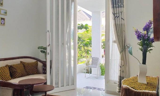 Dinoyo Villa | 100 m² Villa ∙ 2 bedrooms ∙ 6 guests