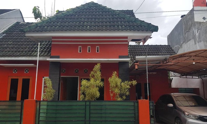 Banjarasri House | 103 m² House ∙ 2 bedrooms ∙ 5 guests