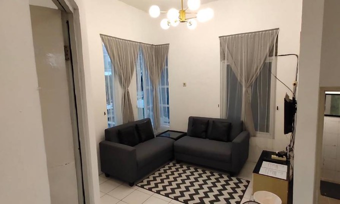 Curug House | 106 m² House ∙ 3 bedrooms ∙ 7 guests