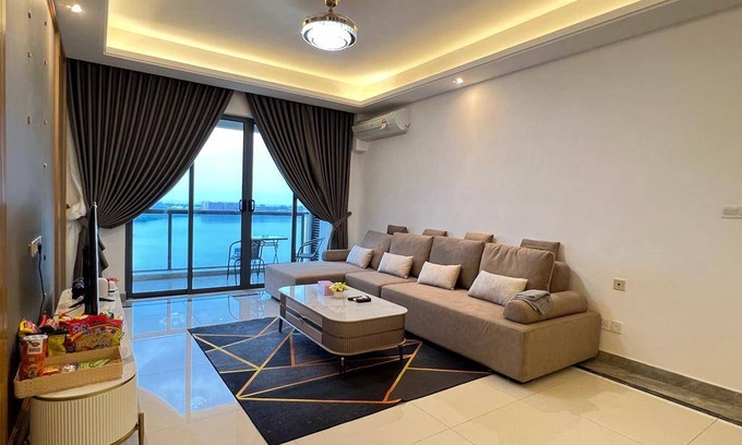 Central District House | 110 m² House ∙ 4 bedrooms ∙ 8 guests
