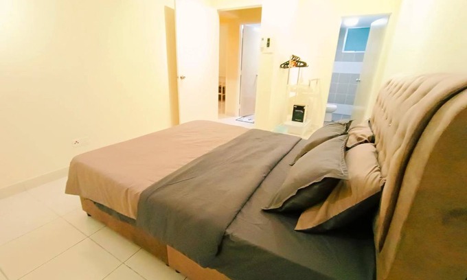 Daerah Kulai Apartment | 1100 m² Apartment ∙ 3 bedrooms ∙ 6 guests