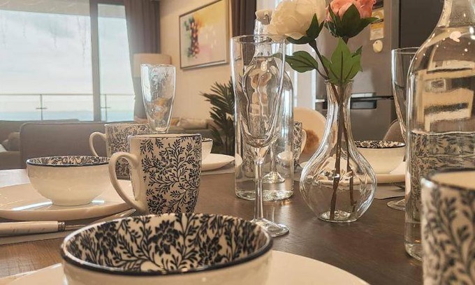 Central District Apartment | 115 m² Apartment ∙ 3 bedrooms ∙ 13 guests