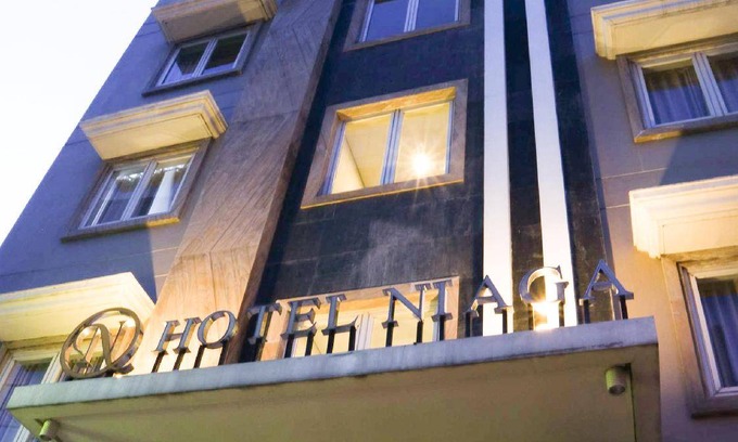 Surabaya Hotel | 12 m² Hotel ∙ 2 guests