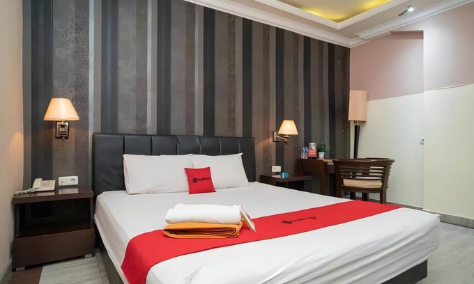 Cilegon Hotel | 12 m² Hotel ∙ 2 guests