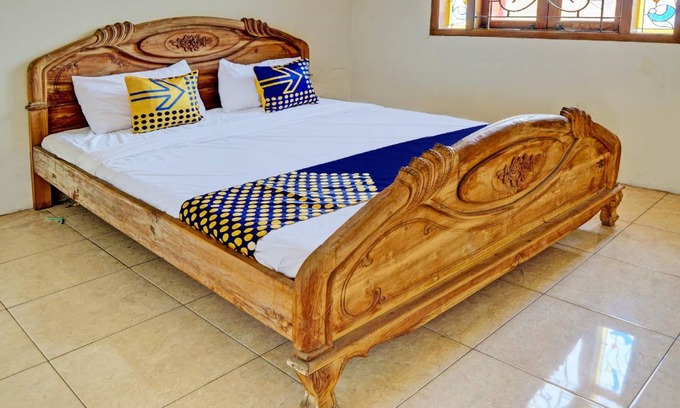 Gresik Hotel | 12 m² Hotel ∙ 2 guests