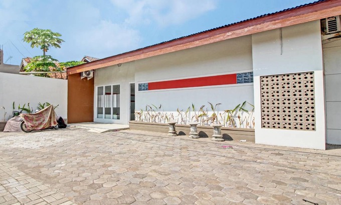 Pekalongan Hotel | 12 m² Hotel ∙ 3 guests