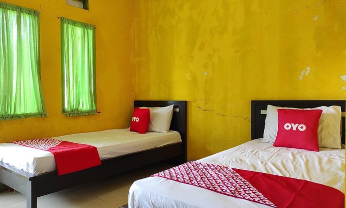 Cimahi Hotel | 12 m² Hotel ∙ 4 guests