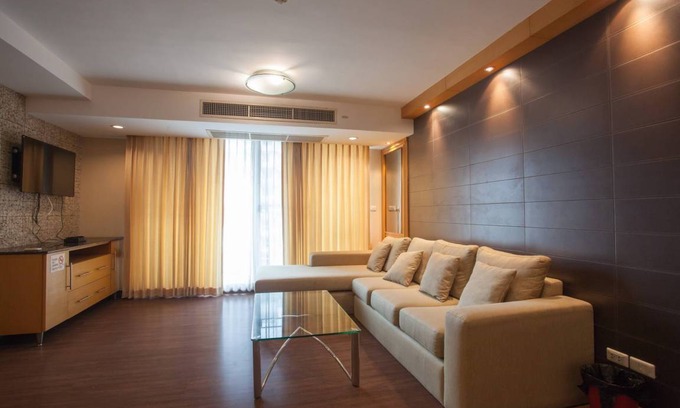 Khlong Toei Nuea Apartment | 120 m² Apartment ∙ 2 bedrooms ∙ 6 guests