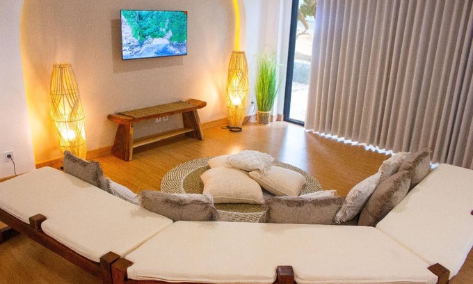 Carita Resort | 125 m² Resort ∙ 3 bedrooms ∙ 10 guests