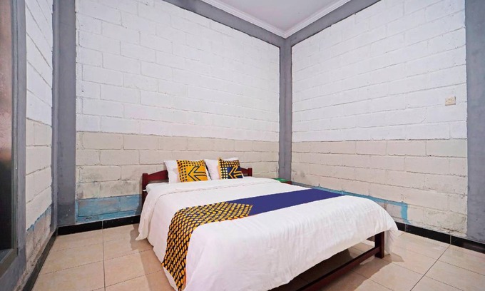 Pakem Hotel | 13 m² Hotel ∙ 10 guests