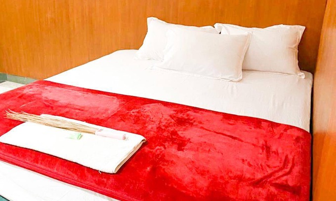 Surabaya Hotel | 13 m² Hotel ∙ 2 guests