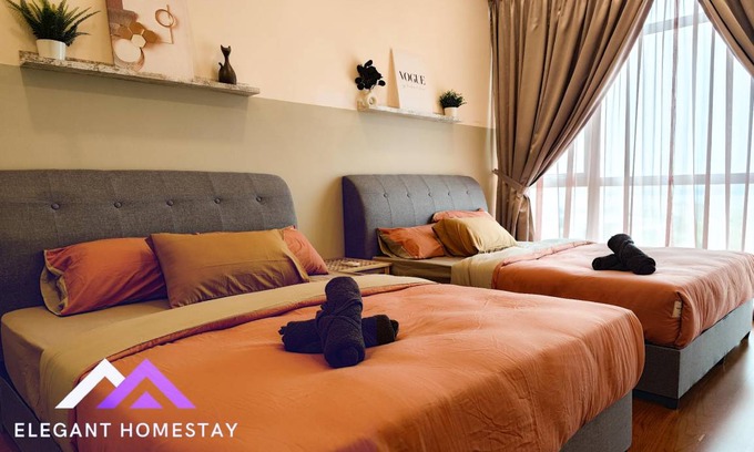 Central District Apartment | 136 m² Apartment ∙ 3 bedrooms ∙ 8 guests