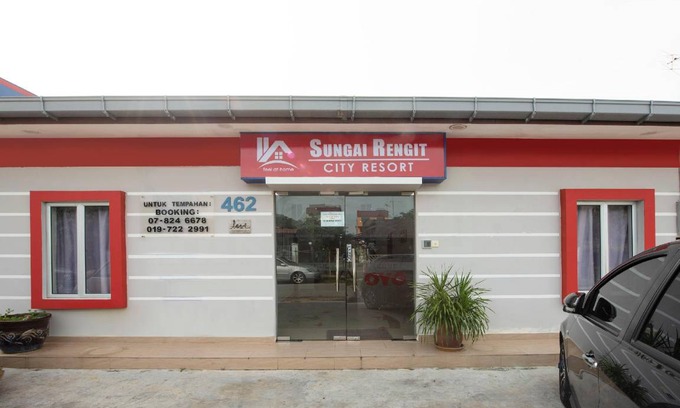 Sungai Rengit Hotel | 140 m² Hotel ∙ 2 guests