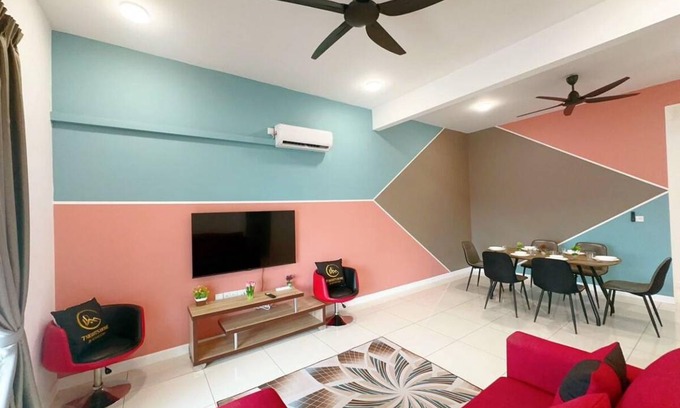 Tebrau House | 1400 m² House ∙ 4 bedrooms ∙ 10 guests