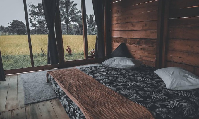 Pamijahan House | 15 m² Bungalow ∙ 1 bedroom ∙ 2 guests