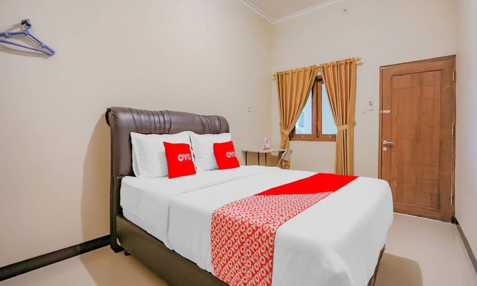 Depok Hotel | 15 m² Hotel ∙ 4 guests