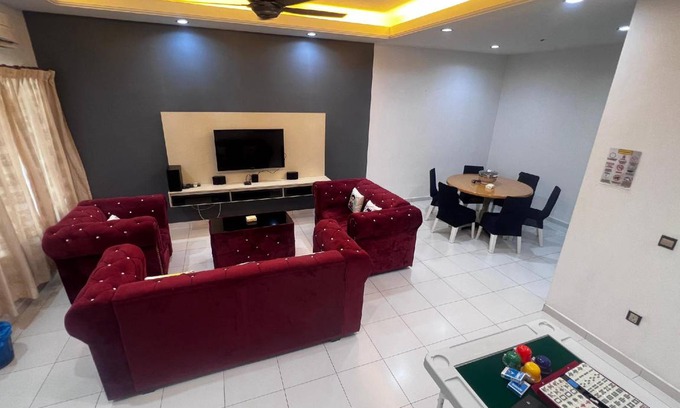 Taman Setia Indah Apartment | 150 m² Apartment ∙ 4 bedrooms ∙ 18 guests