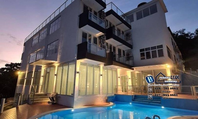 Bayan Lepas House | 1500 m² House ∙ 10 bedrooms ∙ 20 guests