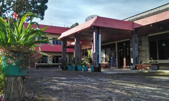 Parapat Hotel | 16 m² Hotel ∙ 2 guests