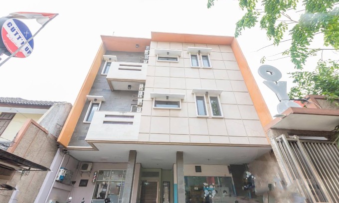 Tanjung Duren Utara Hotel | 17 m² Hotel ∙ 4 guests