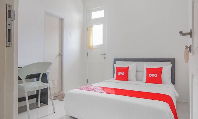 Bangka Hotel | 18 m² Hotel ∙ 10 guests