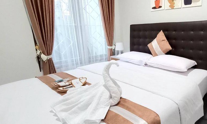 Yogyakarta Bed & Breakfast | 180 m² Bed and breakfast ∙ 4 bedrooms ∙ 8 guests