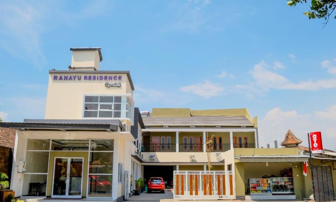 Ngasem Hotel | 19 m² Hotel ∙ 10 guests