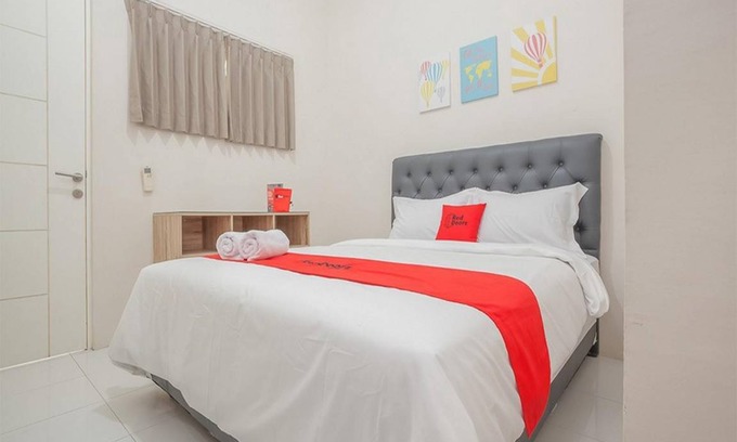 Surabaya Bed & Breakfast | 20 m² Bed and breakfast ∙ 10 guests