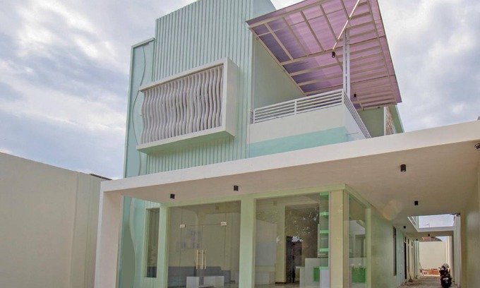Blitar Hotel | 20 m² Hotel ∙ 127 guests