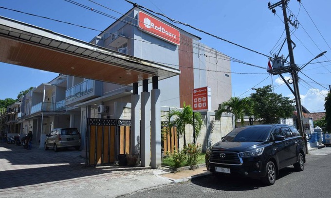Cilacap Hotel | 20 m² Hotel ∙ 2 guests