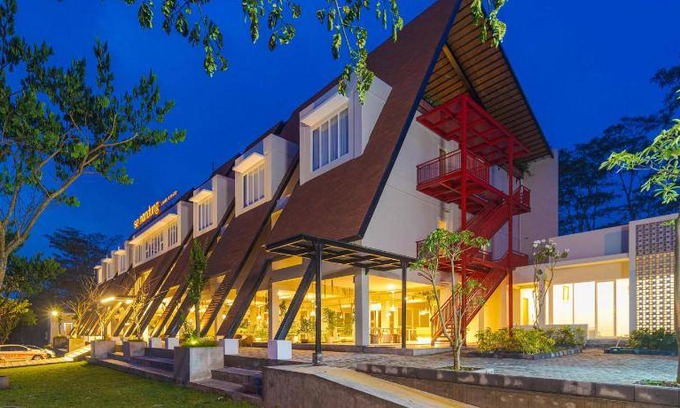 Dinoyo Hotel | 20 m² Hotel ∙ 2 guests
