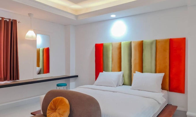 Cikampek Hotel | 20 m² Hotel ∙ 3 guests