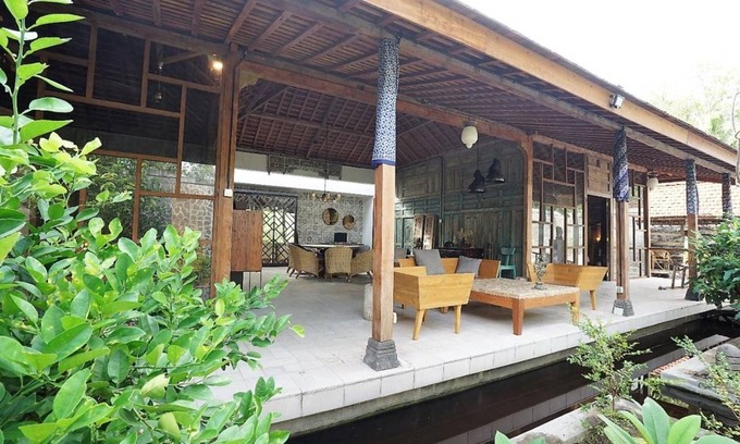 Banjarasri Villa | 200 m² Villa ∙ 2 bedrooms ∙ 4 guests