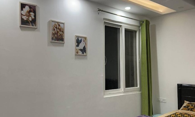 Dwarka House | 210 m² House ∙ 1 bedroom ∙ 2 guests