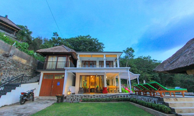 Banjar Villa | 220 m² Villa ∙ 3 bedrooms ∙ 8 guests