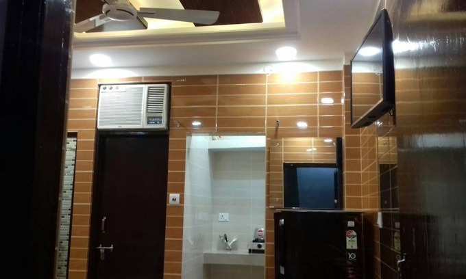 Lajpat Nagar Apartment | 23 m² Apartment ∙ 4 guests