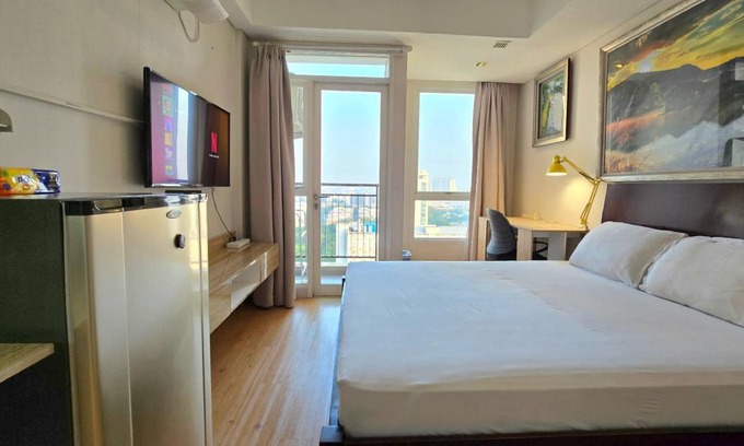 Old Jakarta Apartment | 24 m² Apartment ∙ 2 guests