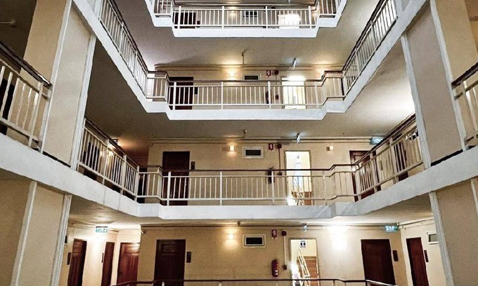 Bang Khun Phrom Hotel | 25 m² Hotel ∙ 2 guests
