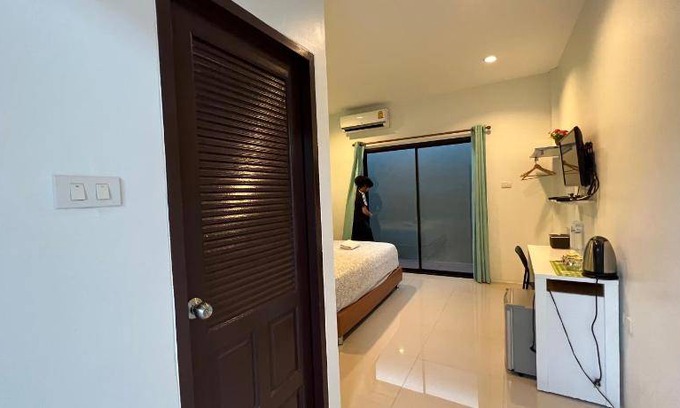 Phetchaburi Hotel | 26 m² Hotel ∙ 2 guests