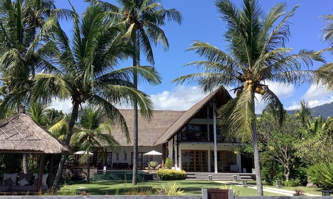 Gerokgak House | 290 m² House ∙ 4 bedrooms ∙ 8 guests