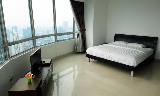 Kuningan Apartment | 2BR Denpasar Residence Penthouse Apartment By Travelio