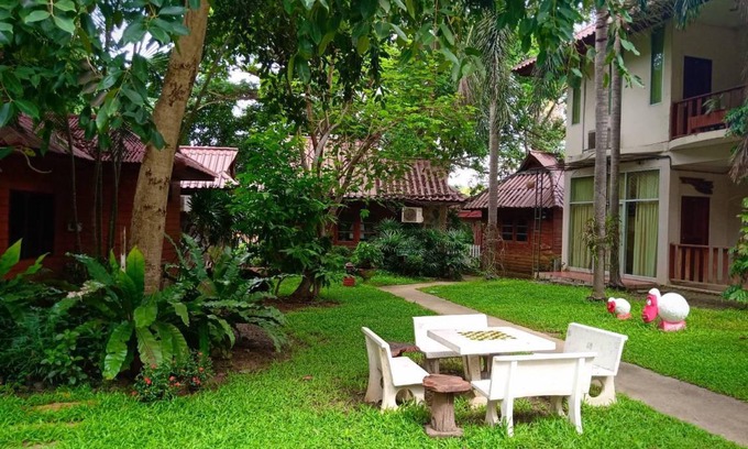 Tha Mai Ruak Hotel | 30 m² Hotel ∙ 2 guests