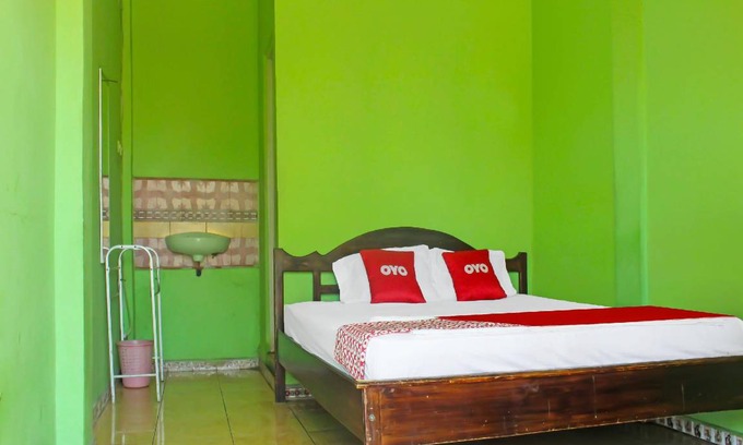 Kupang Hotel | 30 m² Hotel ∙ 4 guests