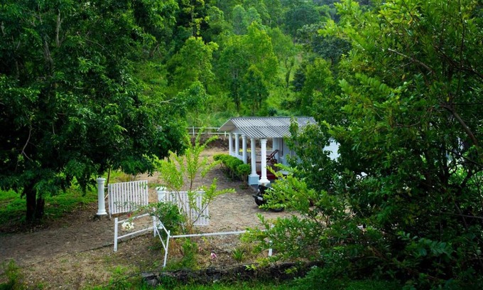 Periyur House | 300 m² Bungalow ∙ 3 bedrooms ∙ 15 guests