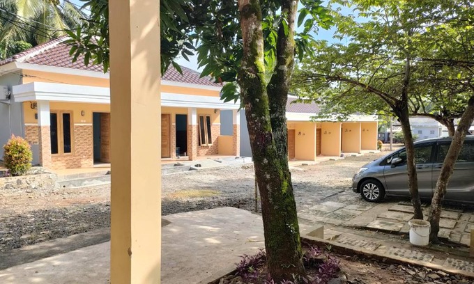 Tanjungjaya House | 32 m² House ∙ 1 bedroom ∙ 4 guests