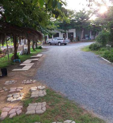 Si Prachan House | 40 m² Farmhouse ∙ 1 bedroom ∙ 2 guests