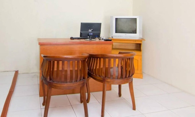 Tegal House | 400 m² House ∙ 14 bedrooms ∙ 2 guests