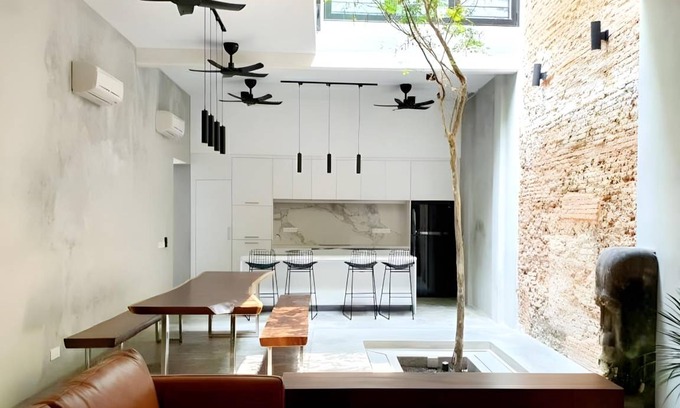 Historic George Town House | 4300 m² House ∙ 7 bedrooms ∙ 14 guests