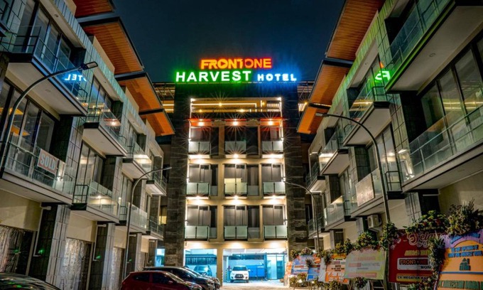 Wonosobo Hotel | 46 m² Hotel ∙ 3 guests